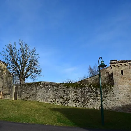 De 25 Chemin Du Grand Pacher Le Bourg De 63120 Ferienhaus Sauviat